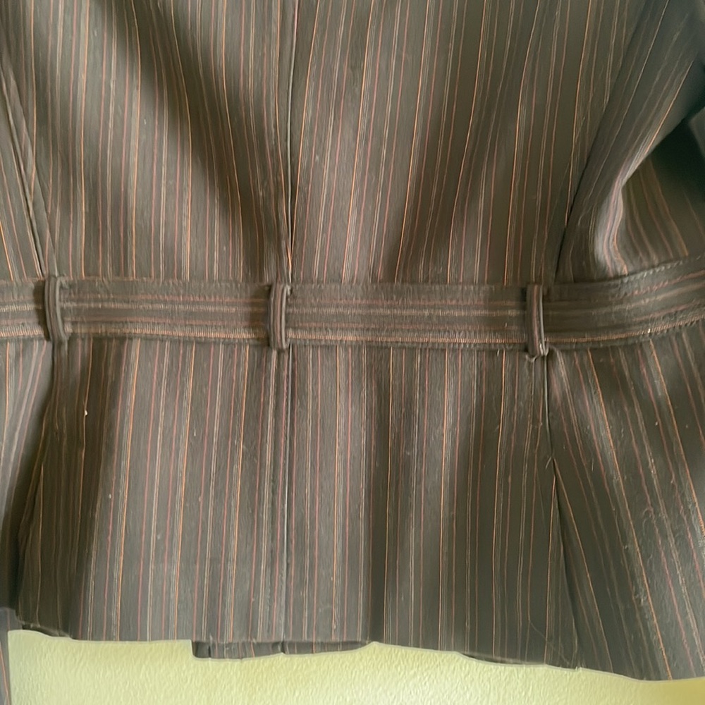 Signature Jacket - Picture 6 of 8